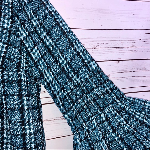 Michael Kors Tweed Haberdashery Georgette Bell Sleeve Top - Picture 5 of 6